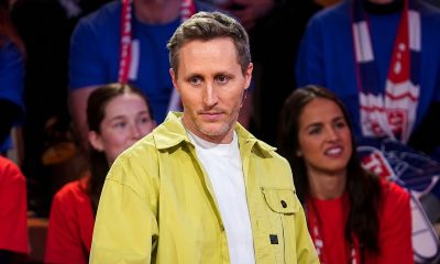 Matej "Sajfa" Cifra ako kapitán v šou Milujem Slovensko na TV JOJ.